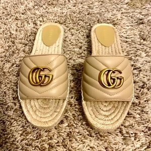 Authentic Gucci leather espadrille sandals